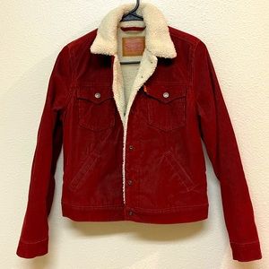 Sherpa lined Levi’s Jacket